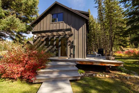 River Bend Haven Guest House - Image 1